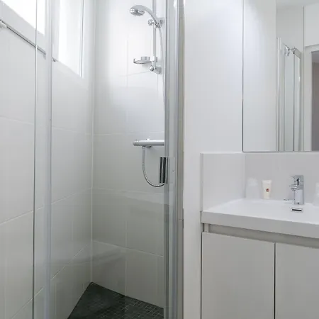 Foch Gare فندق 3*