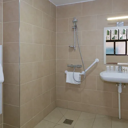 Foch Gare فندق نانسي