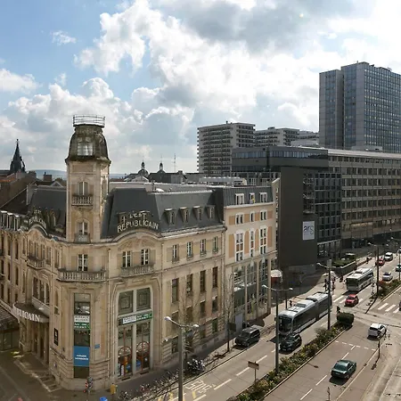 Foch Gare